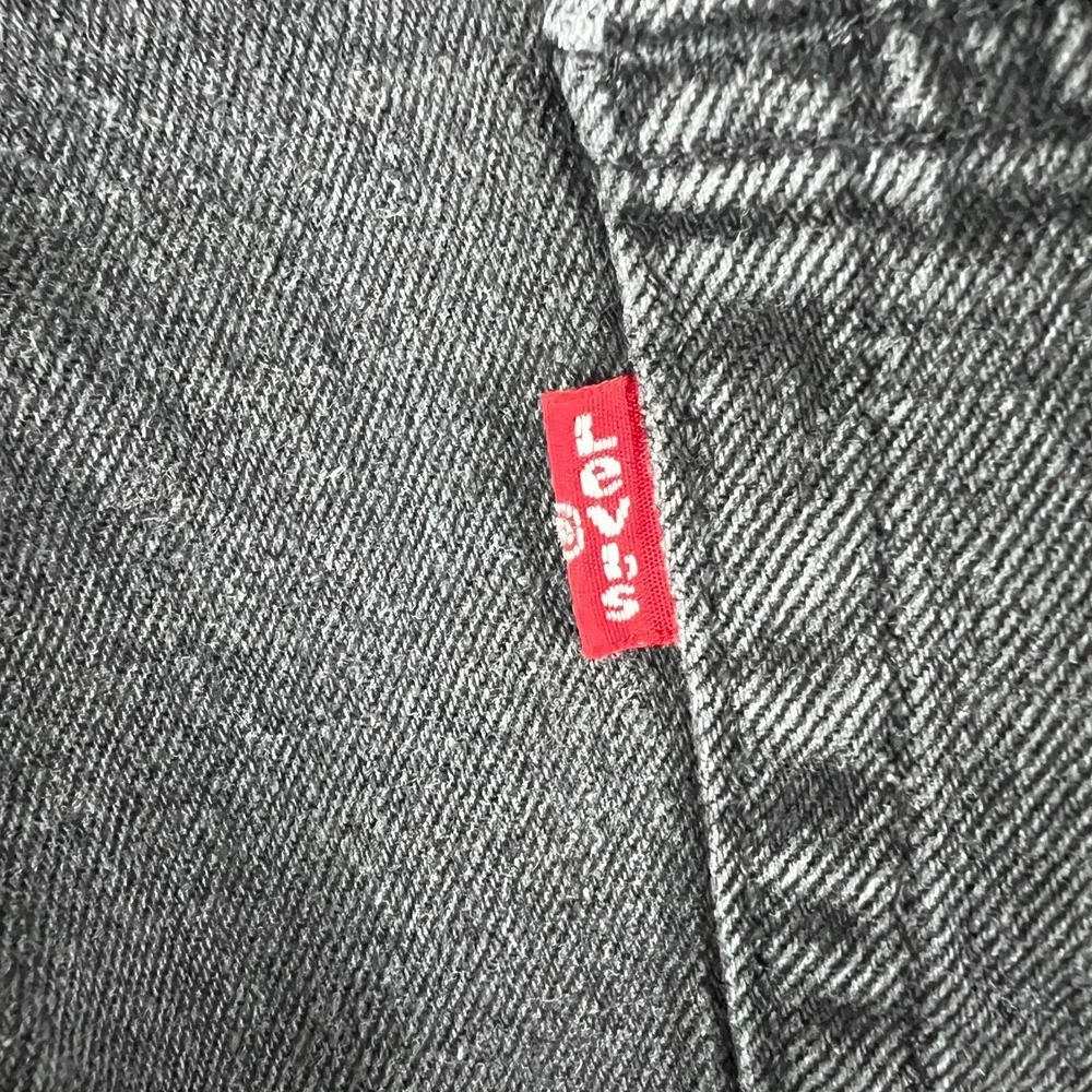 Levi's 505 Jeans Men 36x31.5 Gray Denim Cotton Mid Rise Regular Fit Straight Leg